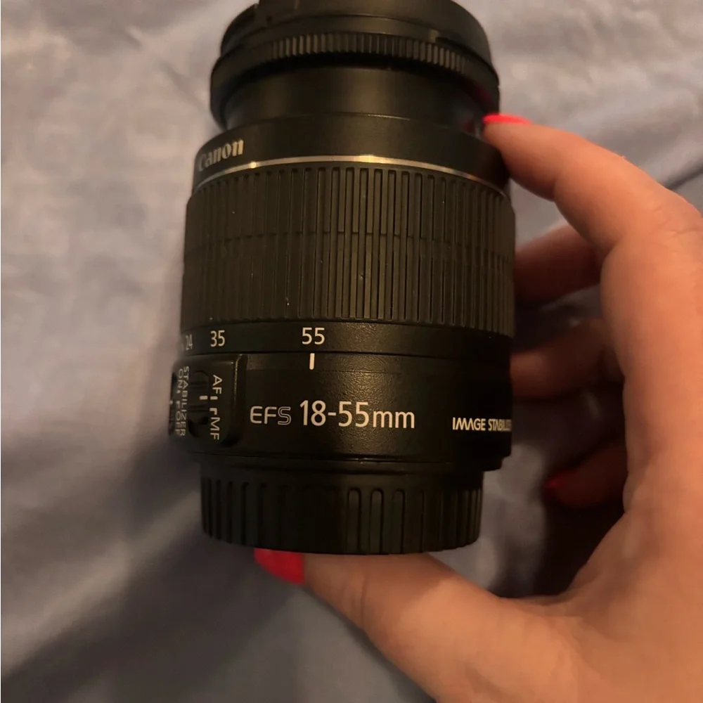 Canon EF-S 18-55mm f/3.5-5.6 IS II Zoom Lens - Image Stabilization